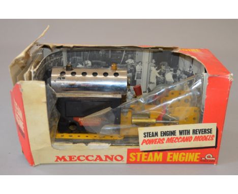 Meccano Steam Engine. Fair condition with poor original box.
