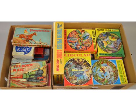 Quantity of assorted vintage jigsaws, contained in two boxes. 