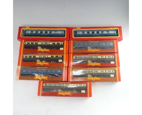 Hornby Railways: Five ‘00’ gauge G.W.R. Passenger Coaches, chocolate/cream, including 3 x R.457 Brake 3rd Coach, and 2 x R.45