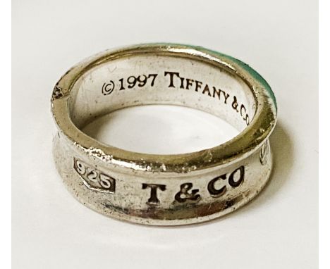 TIFFANY &amp; CO LADIES RING WITH BOX SIZE M/N