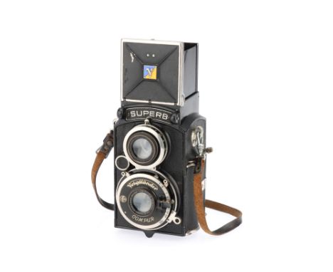 A Voigtlander Superb Medium Format TLR Camera, black, serial no. 235756, body G, shutter working, with Anastigmat Skopar f/3.