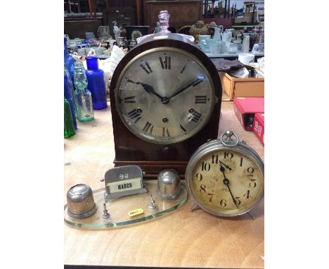 Westclox Big Ben Alarm clock, together with a desk stand and a mahogany cased mantel clock (3)