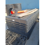 (Located in Lincoln, IL) Bonticare Black Ebb and Flow Trays, Qty 48