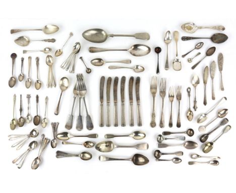 Selection of silver flatware to include a George V set of six silver-handled butter knives by John Biggin, Sheffield 1919, a 