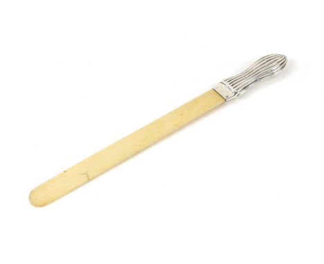 George V silver handled ivory page turner, London 1915, 35.5 cm long PLEASE NOTE: THIS ITEM CONTAINS OR IS MADE OF IVORY. Buy