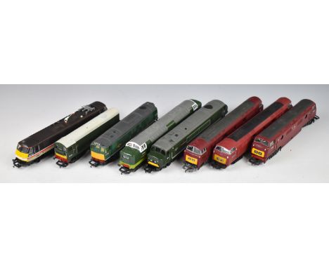 Eight 00 gauge model railway diesel and electric locomotives including two Western diesel hydraulics, further diesel hydrauli