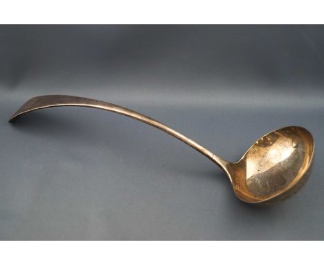 An Old English pattern silver soup ladle by Elkington and Co. Ltd, engraved with a monogram, Birmingham 1905, 238 grams