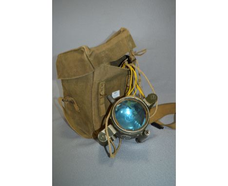 WWII Military Bag with Daylight Signaling Lamp Type:YA7454