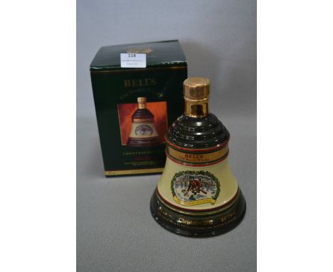 Wade Bell's Old Scotch Whisky Decanter Christmas 1992