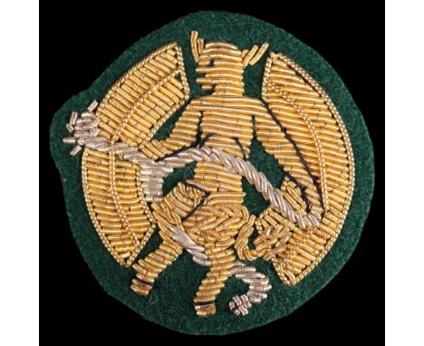 An Inns of Court Regiment (Devil's Own) beret badge