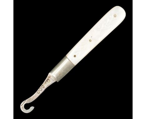 A late Victorian mother-of-pearl-handled silver folding glove or button hook, 7.5 cm opened
