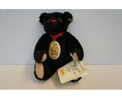 Steiff museum bear 