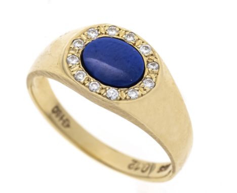 Lapislazuli-Brillant-Ring GG 585/000 mit einem ovalen Lapislazuli-Cabochon 6,8 x 5,3 mm und 12 Brillanten, zus. 0,12 ct (punz