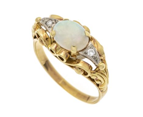 Opal-Diamant-Ring GG 585/000 mit einem ovalen Opal-Cabochon 8,7 x 6,7 mm, gutes Farbenspiel, berieben und Achtkant-Diamanten,