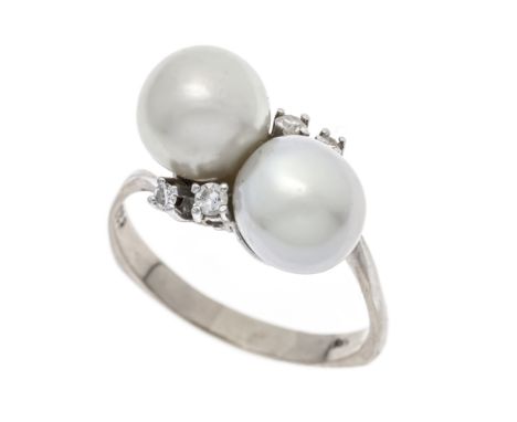 Akoyaperlen-Diamant-Ring WG 585/000 mit 2 leicht ovalen Akoyaperlen 8,5 mm und vier Achtkant-Diamanten, zus. 0,09 ct l.get.W/