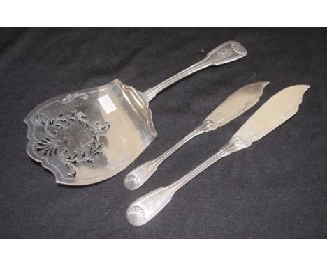 Three pieces vintage French silver cutlery including fish slice, pierced decoration to blade; a fish knife, and a butter knif