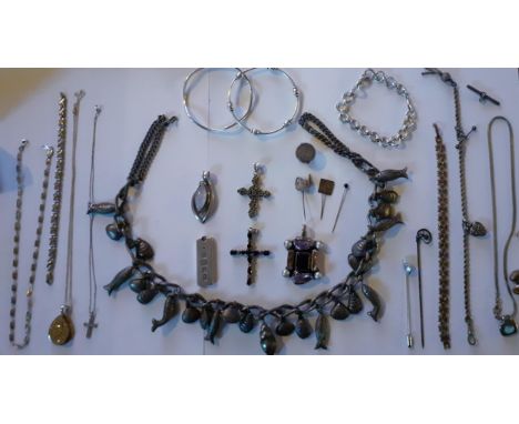 Mixed white metal, silver and other items of costume jewellery to include stick pins, a necklace with multiple fish and shell