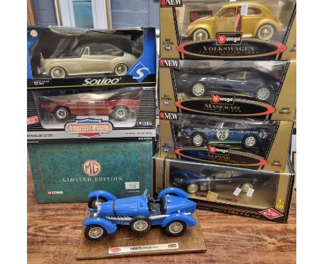 Collection of Burago, Corgi and other 1:16 and 1:18 scale diecast model vehicles all in original boxes to include: Renault Al