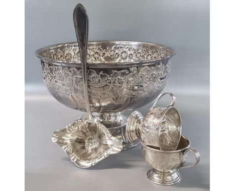 Viners silver plated repoussé floral and foliate punch bowl with two matching cups and ladle.   (B.P. 21% + VAT) 