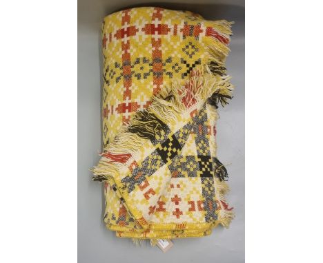 Vintage woollen Welsh tapestry yellow ground blanket or carthen with fringed edge and geometric design. (B.P. 21% + VAT)  Min