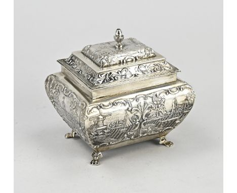 Special silver tea box, 833/000, rectangular contoured model decorated with allegorical scenes. 10x8x11.5cm. approximately 18