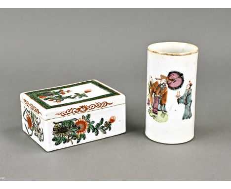 Two parts Chinese porcelain. 1x Brush vase, 19th century, rose family, figure decor + bottom mark, hairline + chip. 1x Lidded