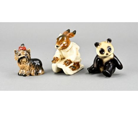 Three old/antique German Goebel figures. 20th century. 1x Panda bear. 1x Hare on sled. 1x Dog. Size: 5 - 7 cm. In good condit