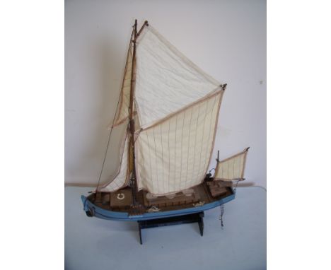 Scale model boat Sea Adventurer (62cm high)