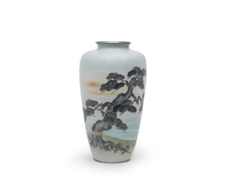 GONDA HIROSUKE LINEAGEA Cloisonné-Enamel and Musen Tall Baluster Vase Taisho (1912-1926) or Showa (1926-1989) era, 20th centu