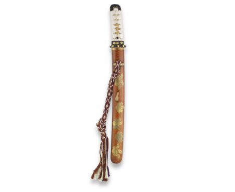 A KOSHIRA-E (MOUNTING) FOR A KO-WAKIZASHI (SMALL COMPANION SWORD)Edo period (1615-1868), early/mid-19th centuryThe saya (scab