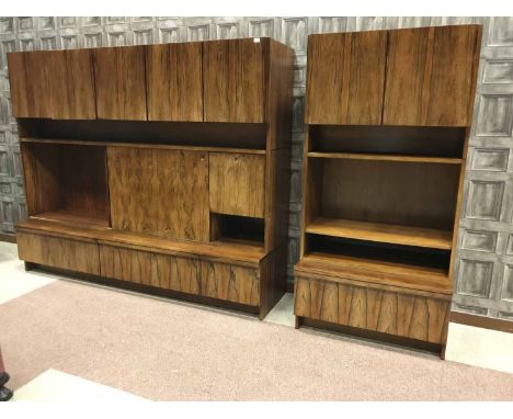 ROSEWOOD WALL UNIT by Robert Heritage for Archie Shine, the upper section with cupboards enclosed by give oanel doors, series