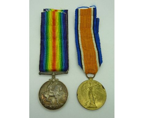 A pair of WWI medals to 37397 Pte. E. Y. Wilson, Leic. R.