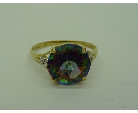 A 9ct gold, mystic topaz and diamond ring, weight 1.7g, size L