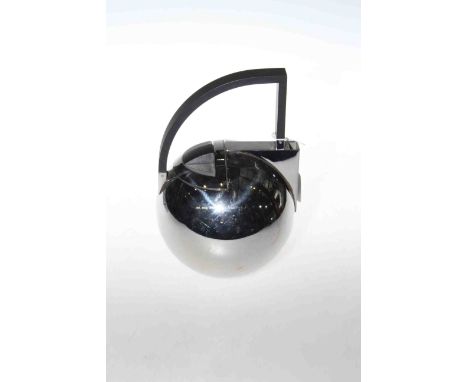Oliver Hemming design teapot
