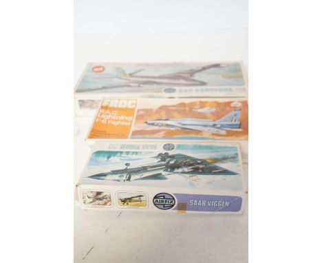 3 Airfix models 