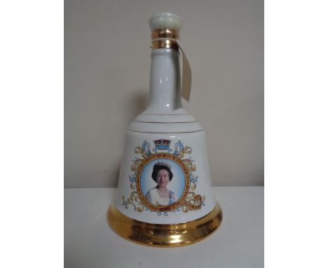 A Bells Scotch Whisky commemorative decanter, Queen Elizabeth II Birthday, 75 cl (sealed) 