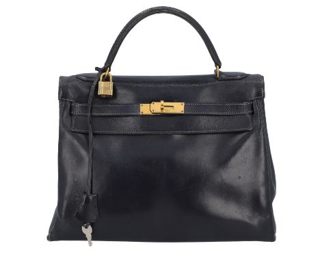 HERMÈS VINTAGE Handtasche "KELLY BAG 32". Koll. 1972. Box Leder in Dunkelblau mit vergoldeter Hardware. Klassisches Modell mi
