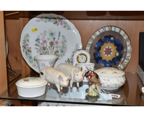 A GROUP OF CERAMICS, to include Beswick Sow Ch. 'Wall Queen 40th' model no 1452A (loss to one ear, the other chipped, some sc