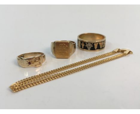 A selection of gold jewellery to include 14ct Masonic ring, approx. weight 8.45gms, two 9ct rings and a 9ct chain bracelet, a