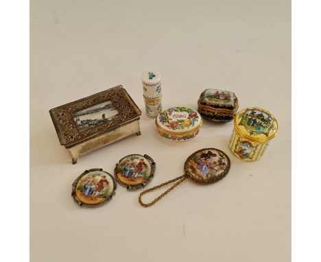 Three Halcyon Day pillboxes with metal trinket box small mirror, two brooches and a blue pill box. Important: Online viewing 