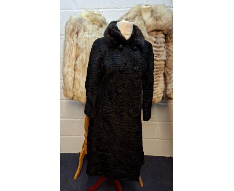 Three vintage fur coats comprising a Saga Fox jacket, approx 38" chest x 28" long, an arctic fox fur jacket approx 36" chest 