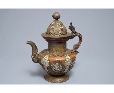 A Tibetan copper and silver teapot and cover, 19th C.     H.: 35,5 cm - L .: 32,5 cm         Condition reports and high resol