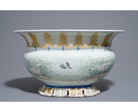 A rare Chinese famille rose Pronk-style basin, Qianlong, ca. 1740     Dim.: 47,5 x 33,5 x 27,5 cm  See also: Christie's, Lond
