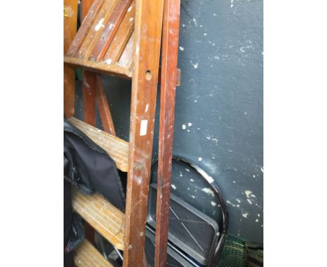 WOODEN STEP LADDERS AND SMALL METAL STEPS
