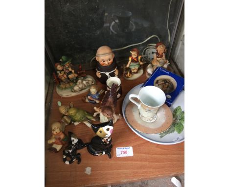 VARIOUS HUMMEL FIGURES, ANIMALS AND A PLATE C CONDITION REPORT - pencil mark to base on one Hummel, toherwise good, crazing b