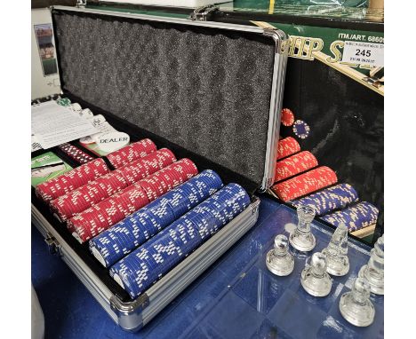 500 EXECUTIVE STYLE POKER CHIP SET WITH ALUMINIUM CASE     