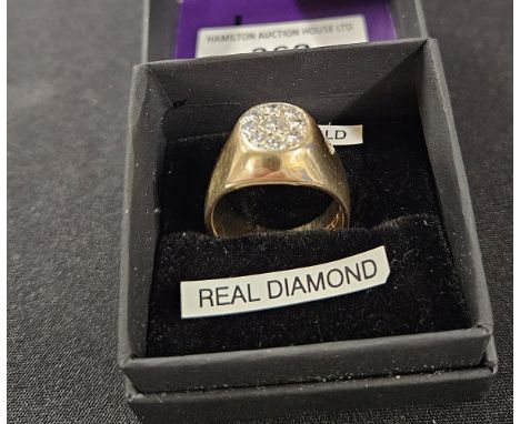 HEAVY 9 CARAT GOLD DIAMOND SET GENTS RING, WEIGHT APPROX 18.5 GRAMS