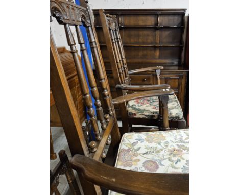 ERCOL 10 PIECE DARK OAK DINING SUITE COMPRISING PULLOUT TABLE, 6 HAND CHAIRS &amp; 2 CARVERS, DISPLAY RACK DRESSER