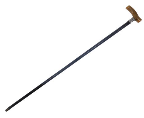 An ebonised walking stick, with silver collar and horn handle, 97cm long.