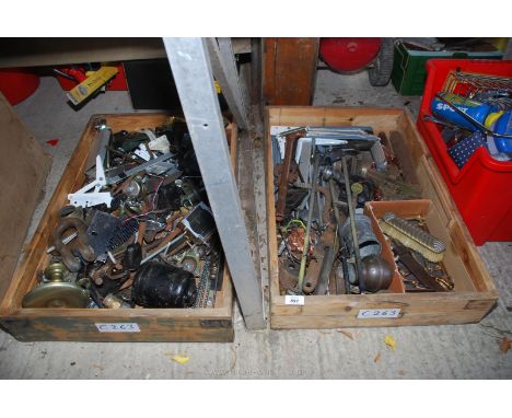 Two trays of electric motor, shelf bracket, mixed sundries etc.